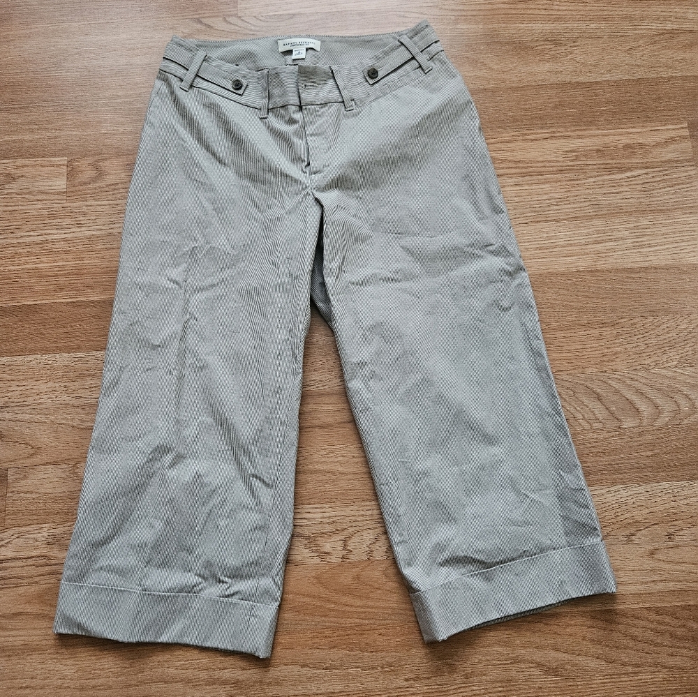 Banana Republic Gray Cropped Pants